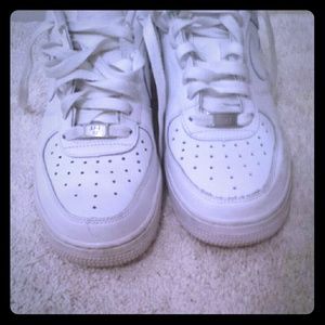 Classic White Air Forces. Size 7