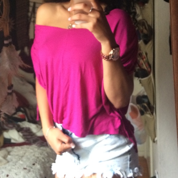 🚫🚫sold🚫🚫Magenta blouse - Picture 3 of 4