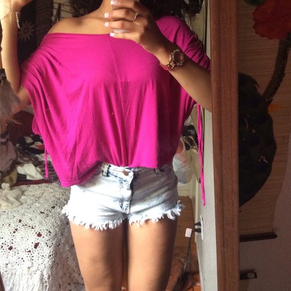 🚫🚫sold🚫🚫Magenta blouse - Picture 4 of 4