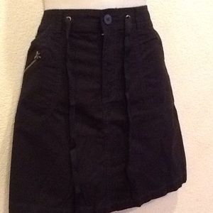 White stag Black Skort