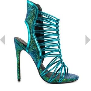 Keyshia Cole inspired Steve Madden Sandal Heel