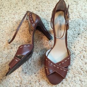 Bandalino strappy hill