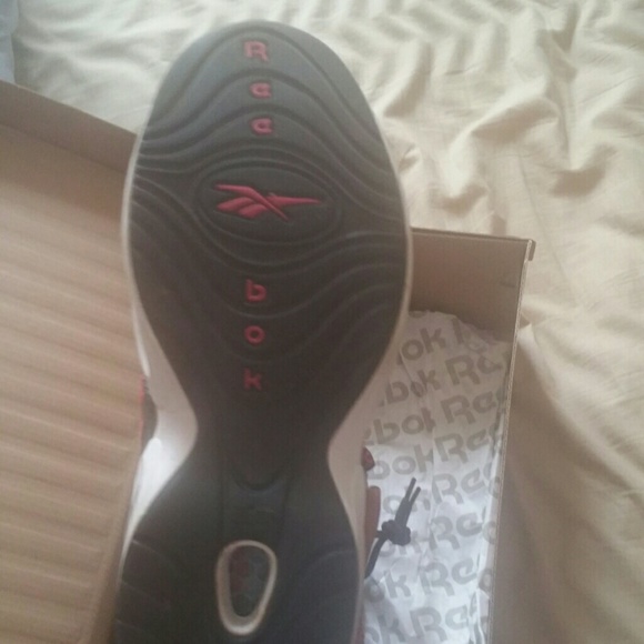 Iverson "questions" - Picture 3 of 3