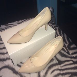Nude heels!