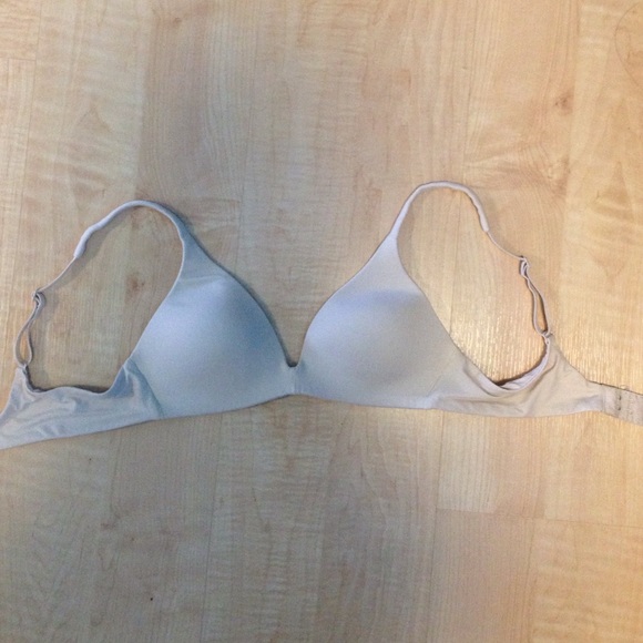 Beige VS ipex bra