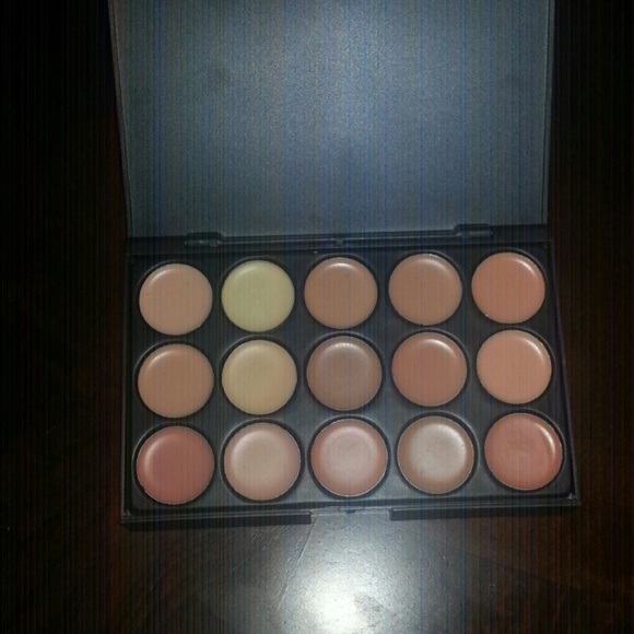 Concealer pallete