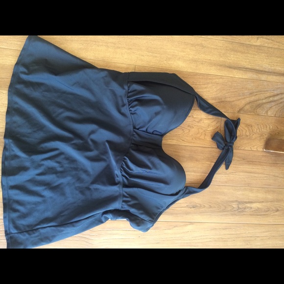 Sunset halter top bathing suit. 38 D