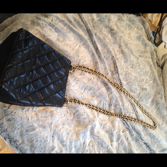 Crossbody purse