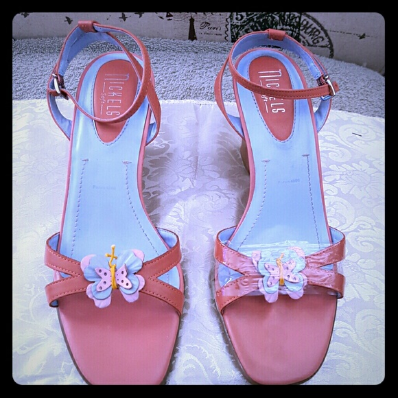 Beautiful Coral  Nickels Sandals