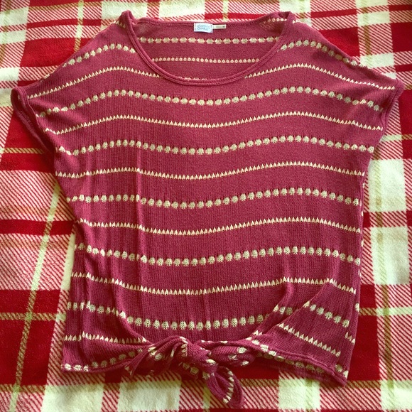 Knot tie top - Picture 2 of 6