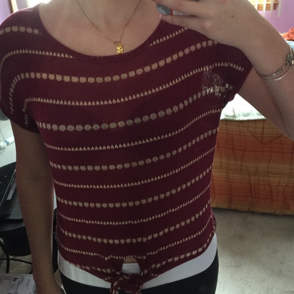 Knot tie top - Picture 4 of 6