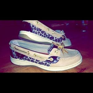 Sperry top sider boat shoes