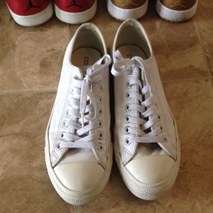 Pre owned Converse All White Leather Mens Sz 8.5