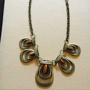 Beautiful brown tone necklace!