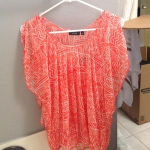 Brand new flowy shirt