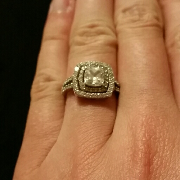 Cubic ring - Picture 3 of 4