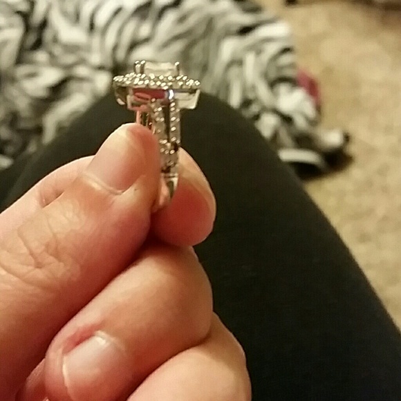 Cubic ring - Picture 4 of 4