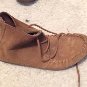Steve Madden high moccasins
