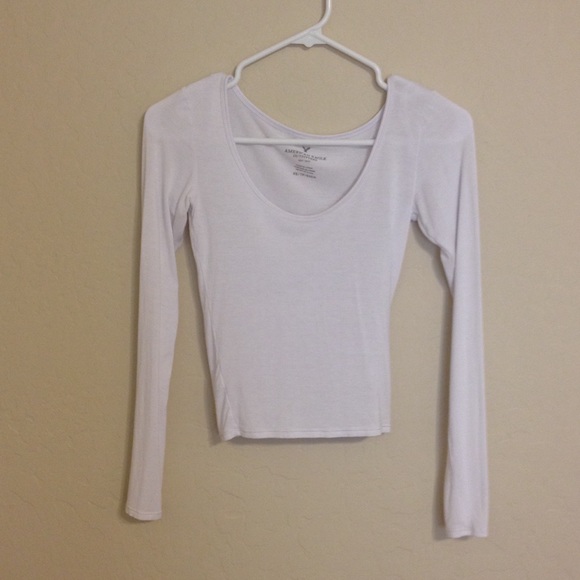 American Eagle crop top.