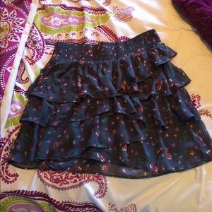 American Eagle Floral Skirt