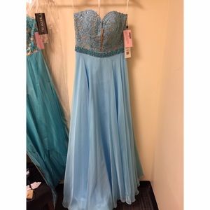 Sherri Hill Prom Dress