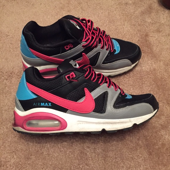 Nike Shoes - Nike Air Max (women's)