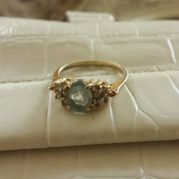 Beautiful ring. - Picture 2 of 3