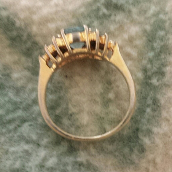 Beautiful ring. - Picture 3 of 3