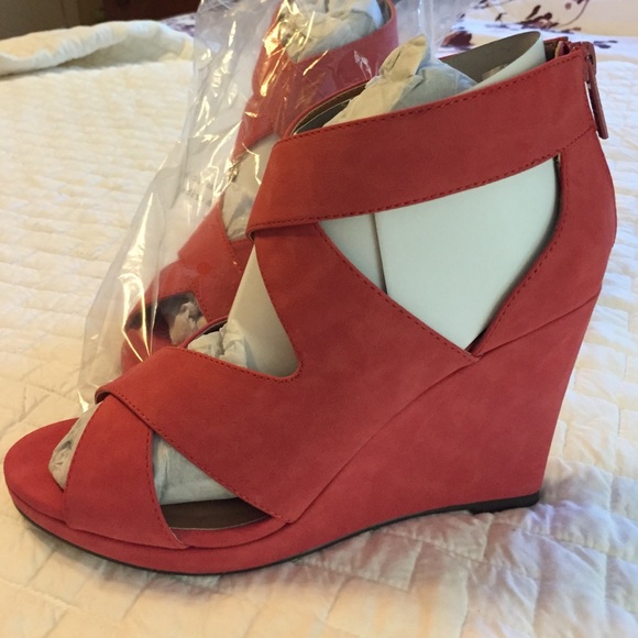 Michael Antonio Shoes - NEW Rose Wedges Platform Sandals Michael Antonio