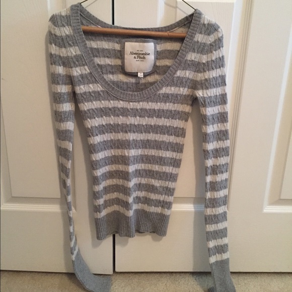 Abercrombie & Fitch Sweater/Long Sleeve