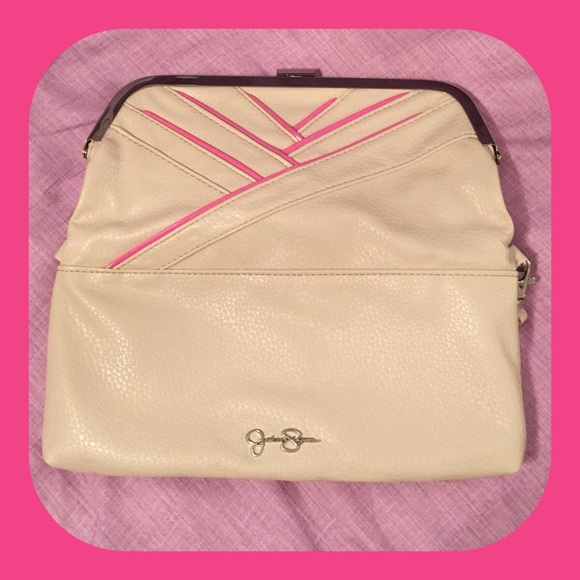 Envelope Clutch - Picture 2 of 3