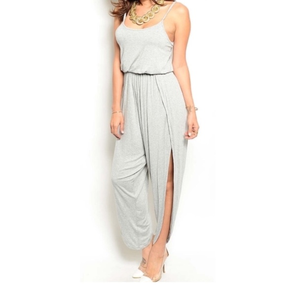 Gray Honey Punch jumpsuit with side slit-medium