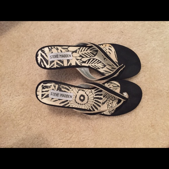 Steve Madden flip flop high heels