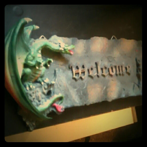 Hanging welcome sign