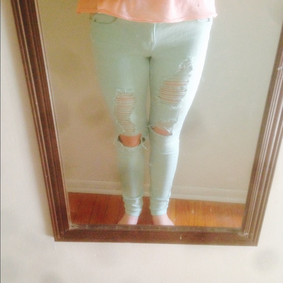 Super cute shredded mint green jeans