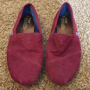 Raspberry Corduroy Toms