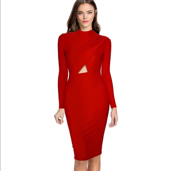Red dress - Picture 2 of 4