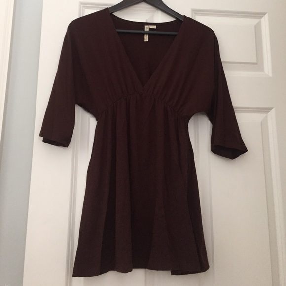 Brown tunic with dolman sleeves