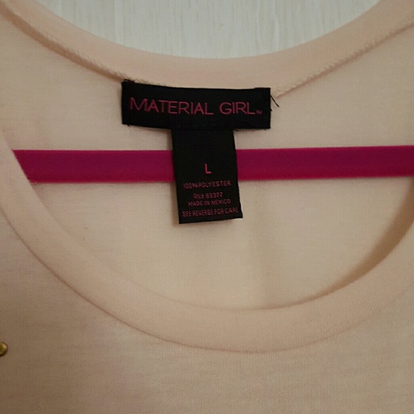 🚫SOLD IN BUNDLE🚫Blush Tank w/Gold Crosses - Picture 2 of 3