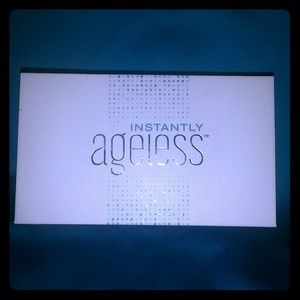 Instantly Ageless Sachets
