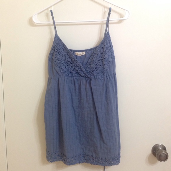 Blue knit tank.