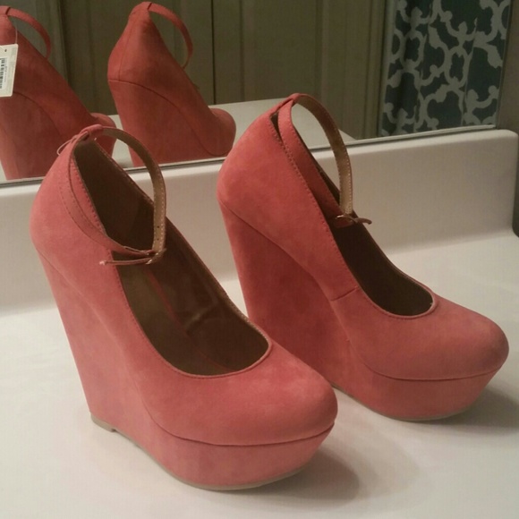 Coral Wedges