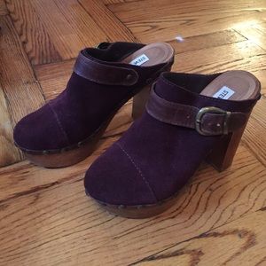 Steve Madden wine-colored suede clogs clog shoes