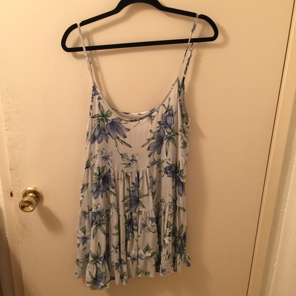 ❌SOLD❌ Brandy Melville Hawaiian Jada