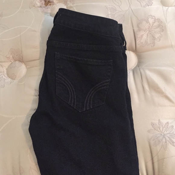 Black hollister jeans