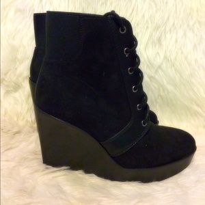 Black Zara ankle boots