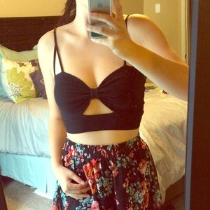 Bow bandeau black.