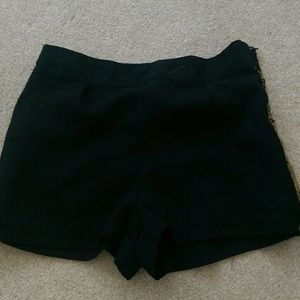 X SOLD X Slack material black high wasted shorts