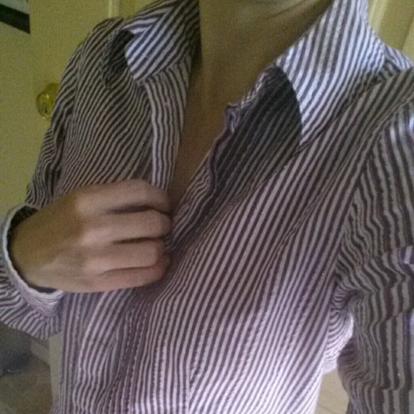 Express Striped Shirt with Slight Shimmer🔻🔻price