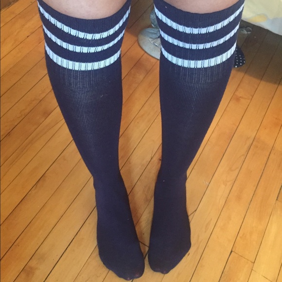 Knee-high socks